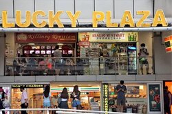 Lucky Plaza (D9), Retail #427112351